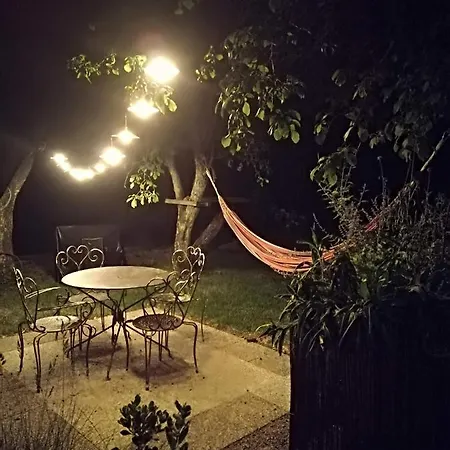 Le De La Maison Soleil, Entre Et Montagne